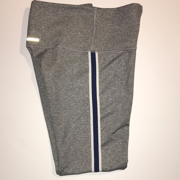 Aerie leggings- small - great condition - Picture 2 of 6